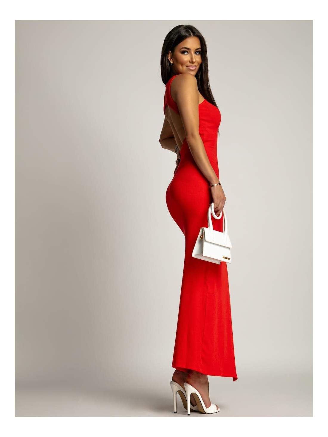 Fitted basic dress with a cutout on the back, coral FG669 - Online store - Boutique